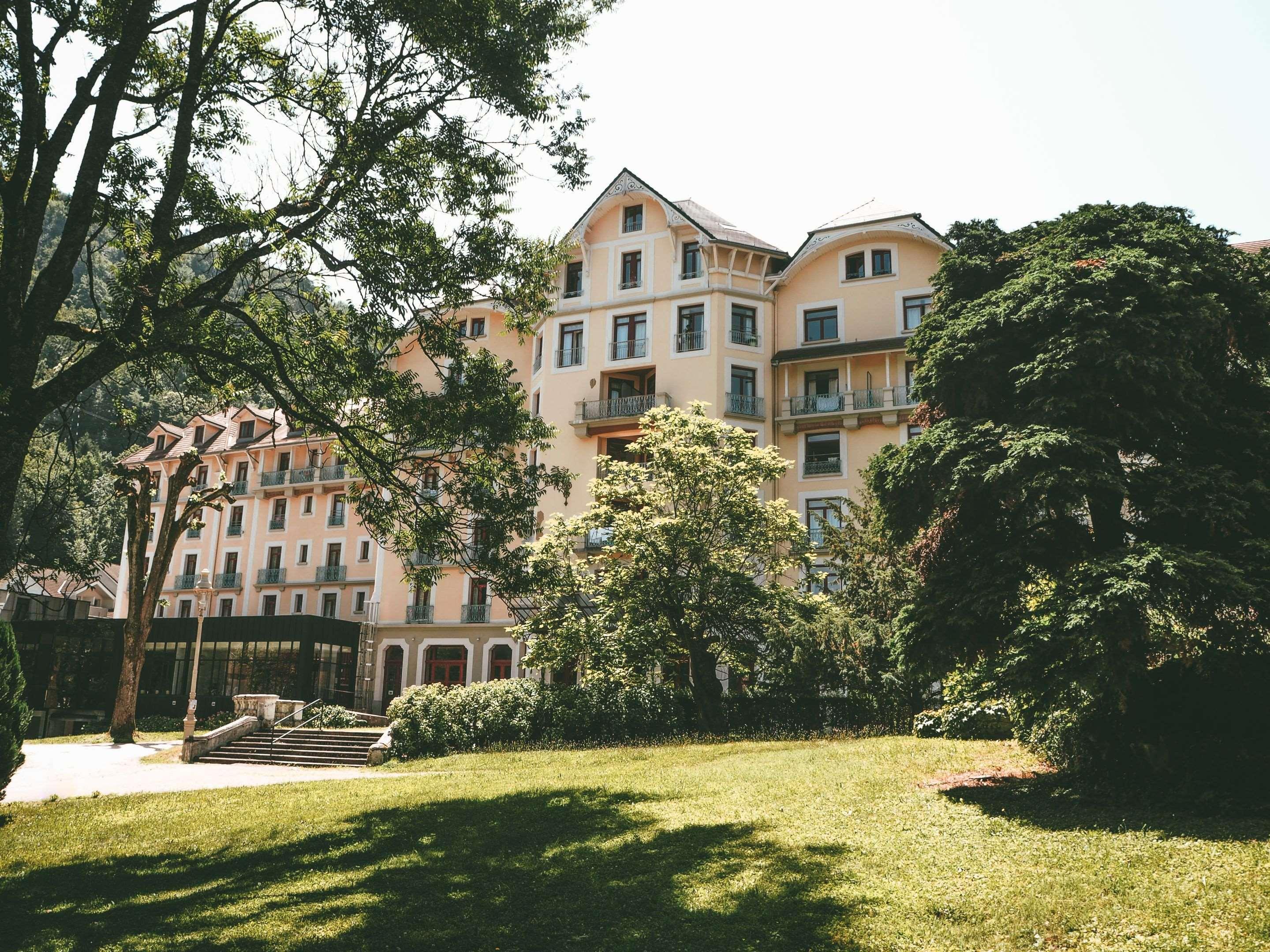 Terres De France - Appart'Hotel Le Splendid อัลวาร์ ภายนอก รูปภาพ