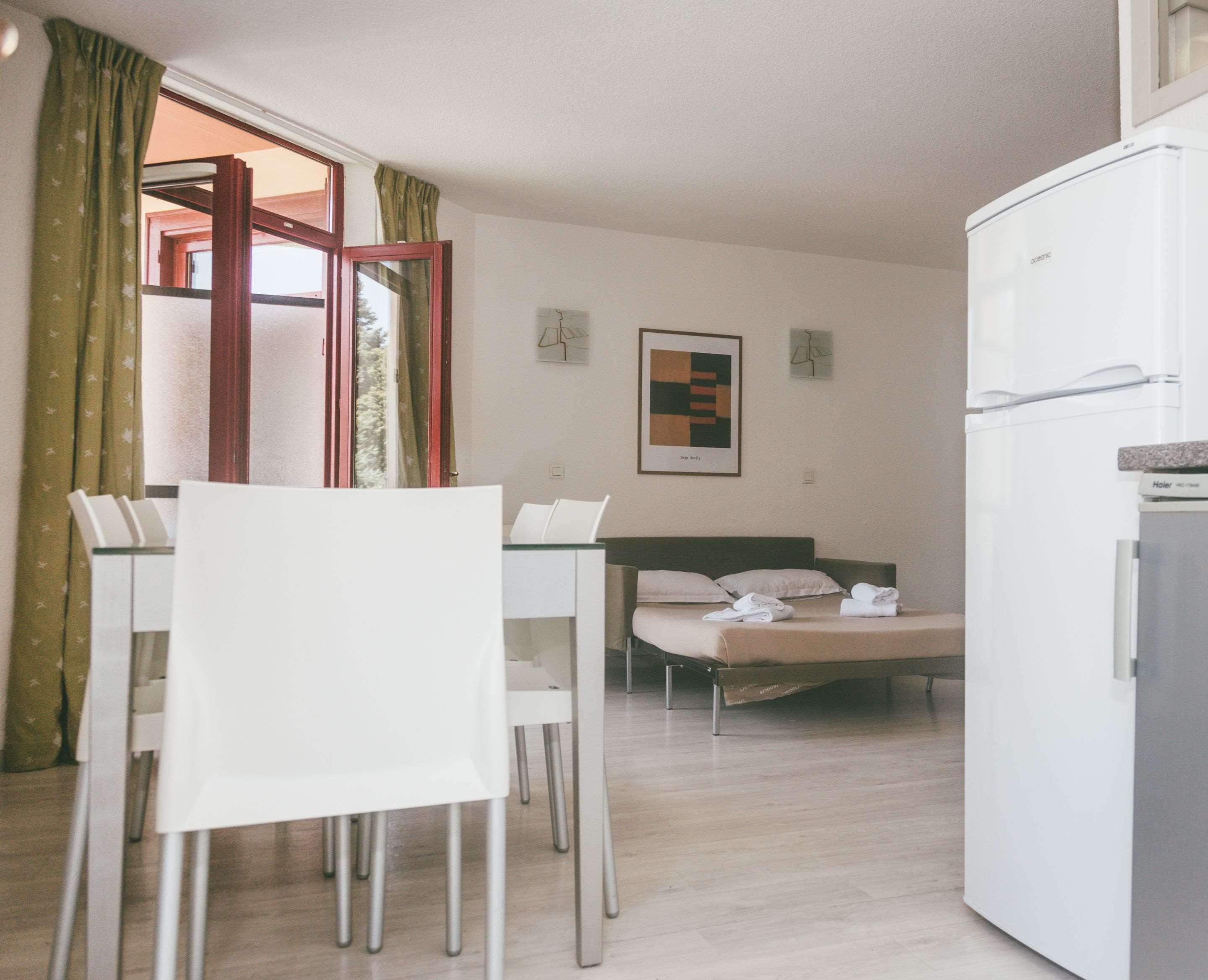 Terres De France - Appart'Hotel Le Splendid อัลวาร์ ภายนอก รูปภาพ