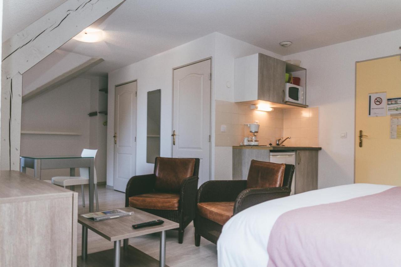 Terres De France - Appart'Hotel Le Splendid อัลวาร์ ภายนอก รูปภาพ